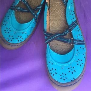 Muk Luks Aqua Terra Sandal Slip Ons Size 10